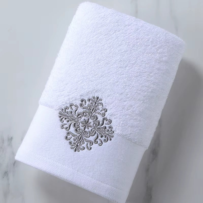 New Luxury Embroidery Adult Bath Towels Bathroom 140*80 Cm Large Soft Cover Hotel for Home Blanket Decoration Terry Wedding Gift