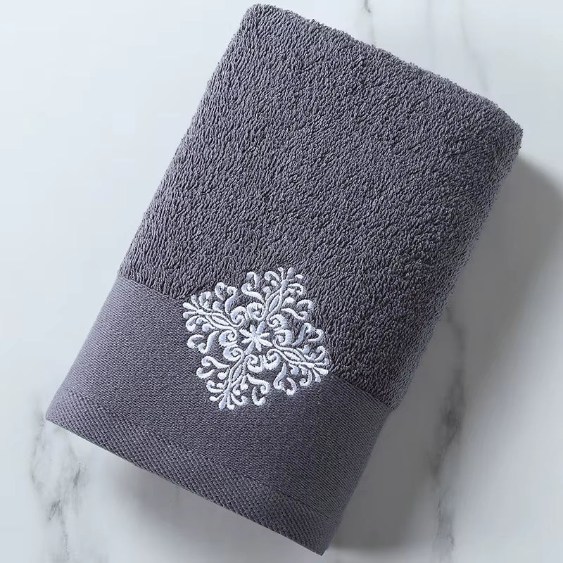 New Luxury Embroidery Adult Bath Towels Bathroom 140*80 Cm Large Soft Cover Hotel for Home Blanket Decoration Terry Wedding Gift