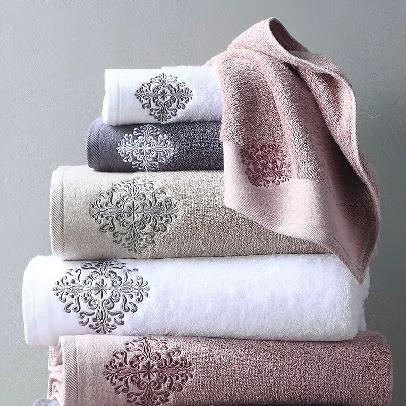New Luxury Embroidery Adult Bath Towels Bathroom 140*80 Cm Large Soft Cover Hotel for Home Blanket Decoration Terry Wedding Gift